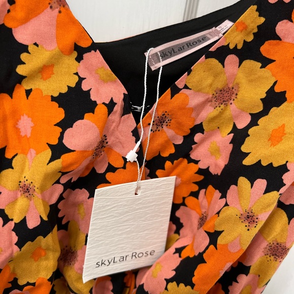 Vicidolls tie-strap bodysuit - Picture 8 of 10